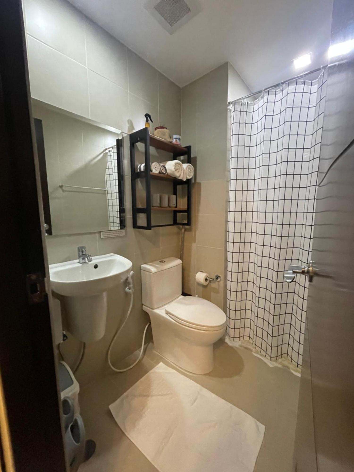 Condo Home With Fast Wifi In Bacolod City المظهر الخارجي الصورة